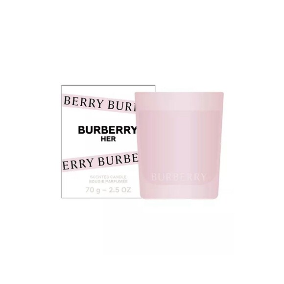 Burberry Other - Burberry her candle 70g